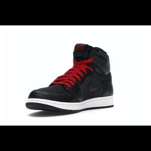 Air Jordan 1 Retro High - Black Satin Gym Red 4y